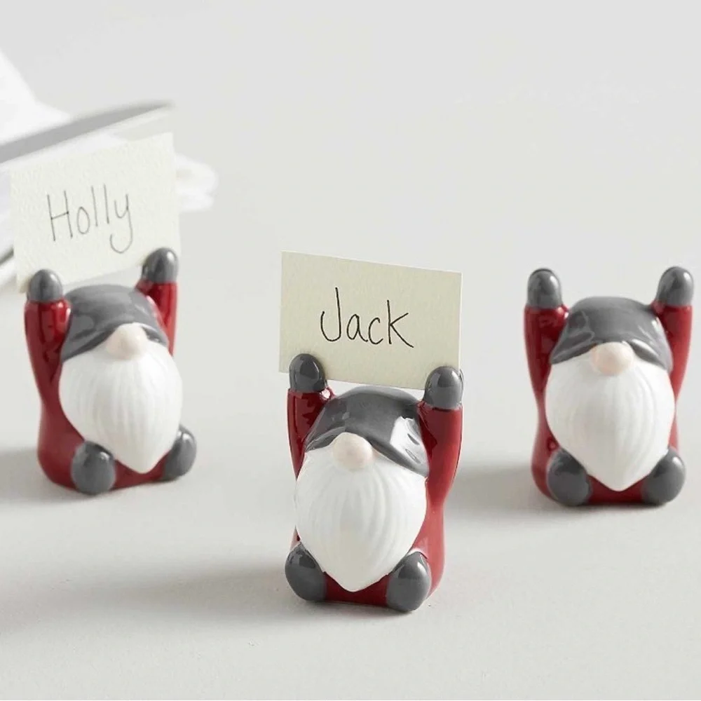 New POTTERY BARN Set Of 4 Ceramic Gnome Place Card Holders With 20 Place Cards